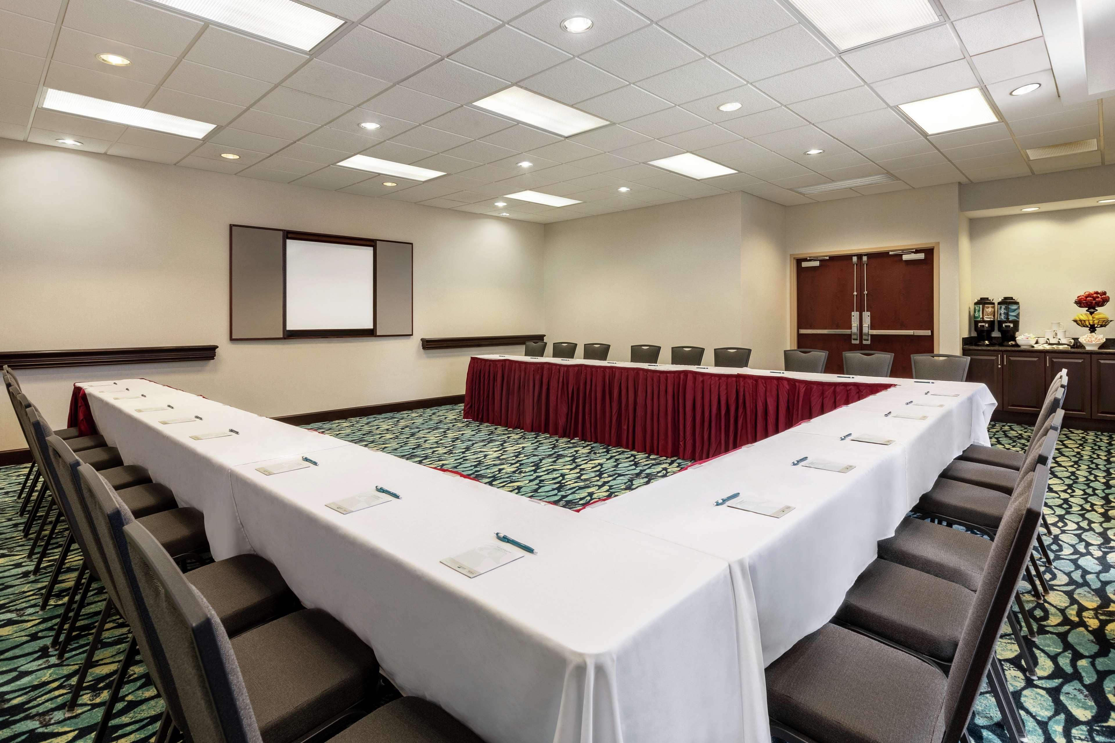 Homewood Suites By Hilton Macon-North Екстериор снимка