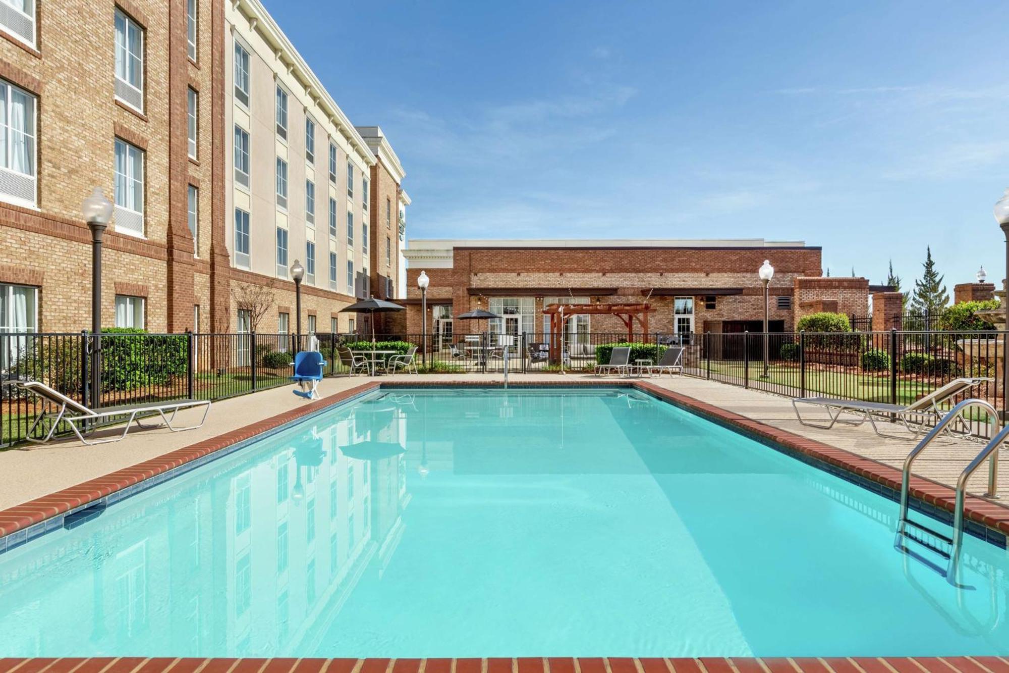 Homewood Suites By Hilton Macon-North Екстериор снимка